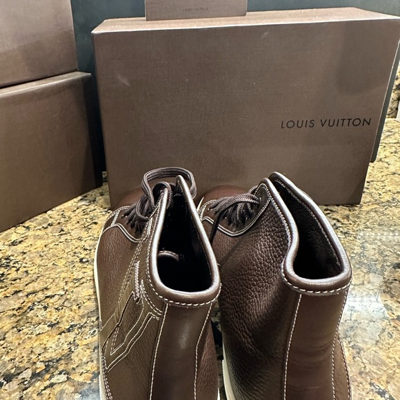 Louis Vuitton high top sneaker boots EUC 38 - Picture 9 of 9